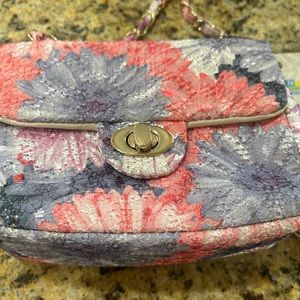 Urban Expressions Pink Purple Floral Lace Crossbody bag Purse
